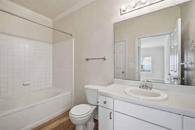 18125 STERLING GATE CIRCLE 18125, Tampa, FL 33647