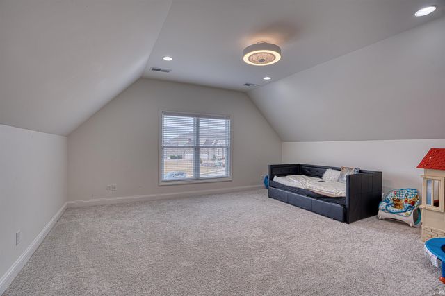 8671 Angel Drive, Newburgh, IN 47630