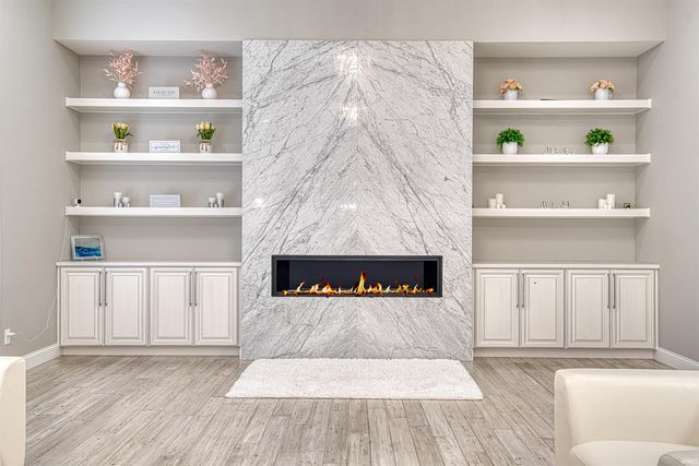 8671 Angel Drive, Newburgh, IN 47630