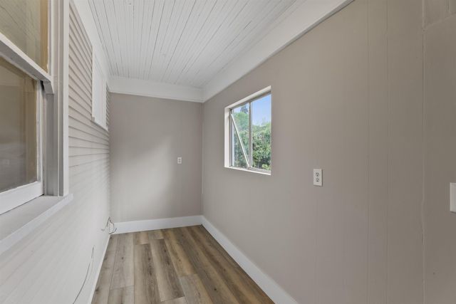 2109 W Pacific Ave, Spokane, WA 99201