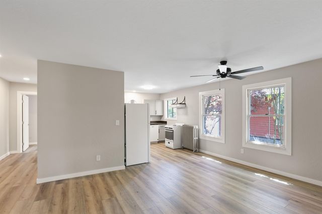 2109 W Pacific Ave, Spokane, WA 99201