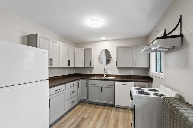 2109 W Pacific Ave, Spokane, WA 99201