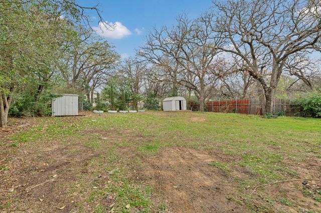 1836 Junius Street, Fort Worth, TX 76103