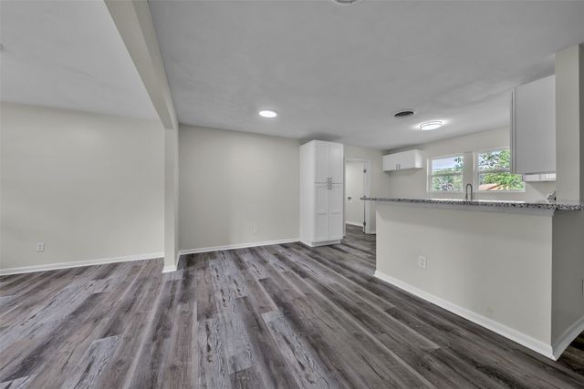 508 SE 25th Avenue, Mineral Wells, TX 76067
