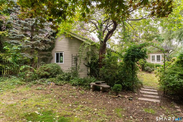64 Francis Street, East Haven, CT 06512