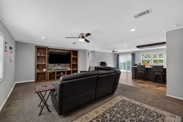 9399 W 470, Pryor, OK 74361