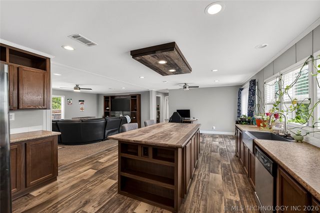9399 W 470, Pryor, OK 74361