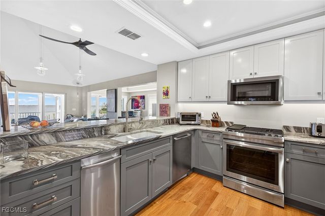 323 Useppa Island, Useppa Island, FL 33924