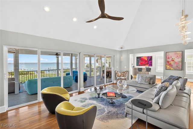 323 Useppa Island, Useppa Island, FL 33924