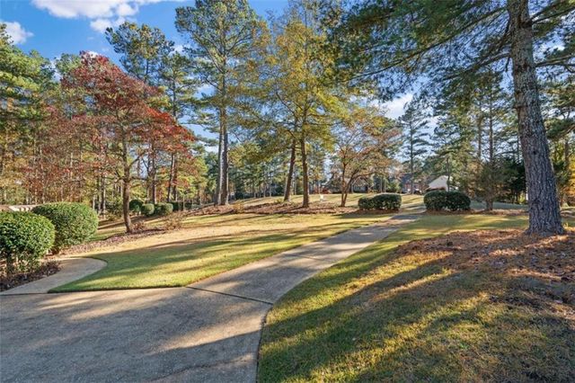 7064 Brigade Court, Villa Rica, GA 30180