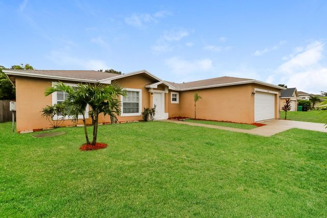 1302 SW Amboy Avenue, Port St Lucie, FL 34953