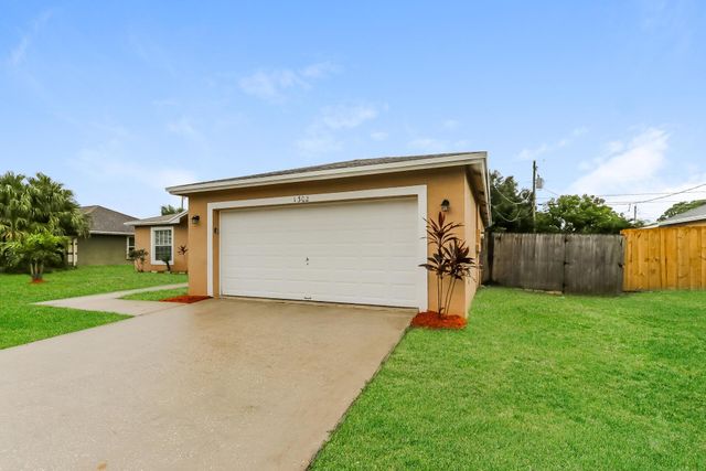 1302 SW Amboy Avenue, Port St Lucie, FL 34953