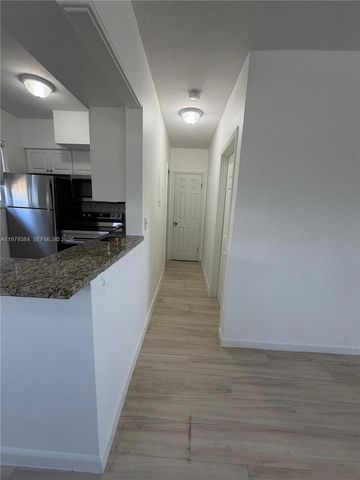 12101 Griffing Blvd 6, North Miami, FL 33161