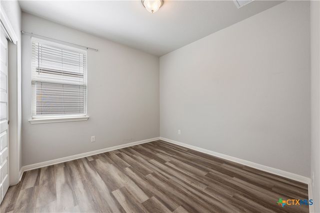 101 S Quiet Man Drive, Jarrell, TX 76537