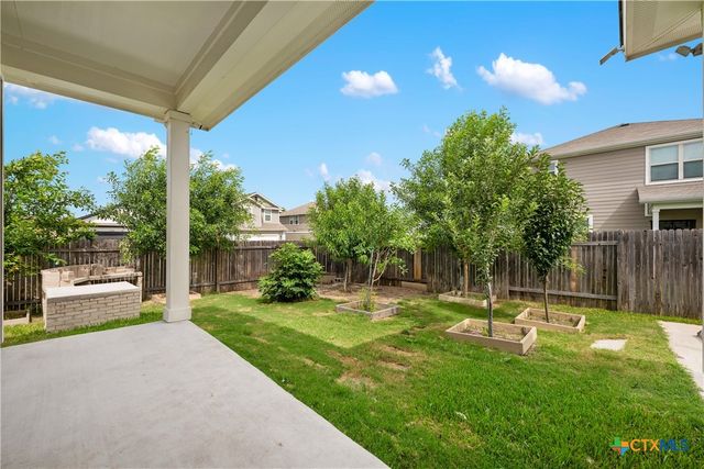 101 S Quiet Man Drive, Jarrell, TX 76537