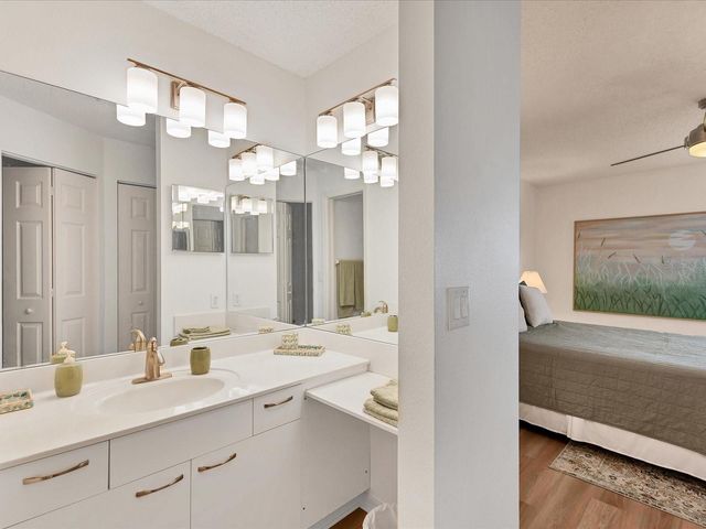 3607 E BAY DRIVE 206, Bradenton Beach, FL 34217