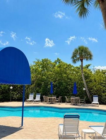 3607 E BAY DRIVE 206, Bradenton Beach, FL 34217