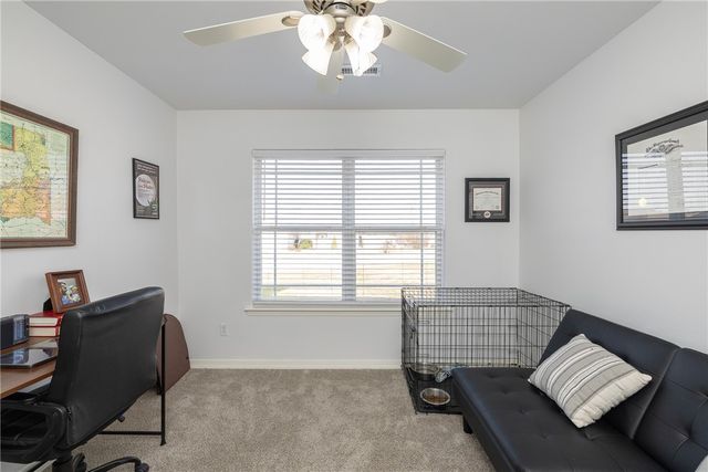 350 Coopers Farm Road, Centerton, AR 72719