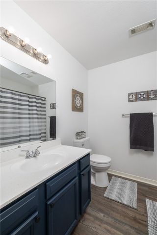 350 Coopers Farm Road, Centerton, AR 72719