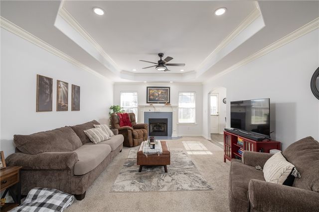 350 Coopers Farm Road, Centerton, AR 72719