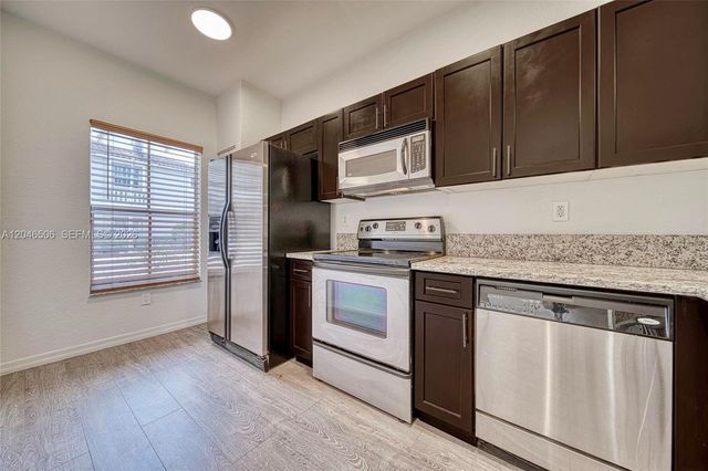 14033 SW 49th St 6, Miramar, FL 33027