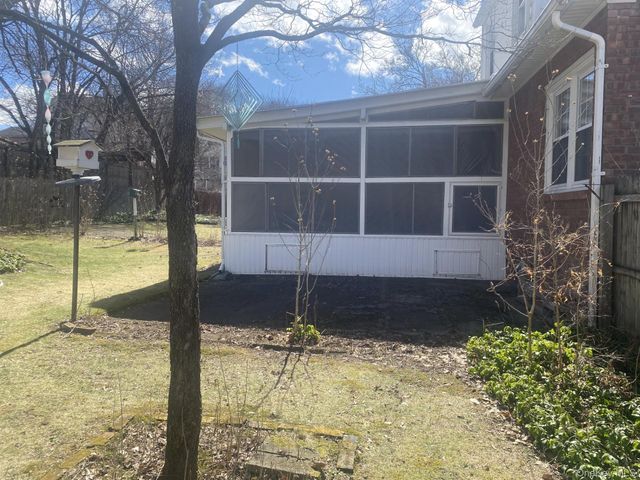 20 Terrance Street, Kingston, NY 12401