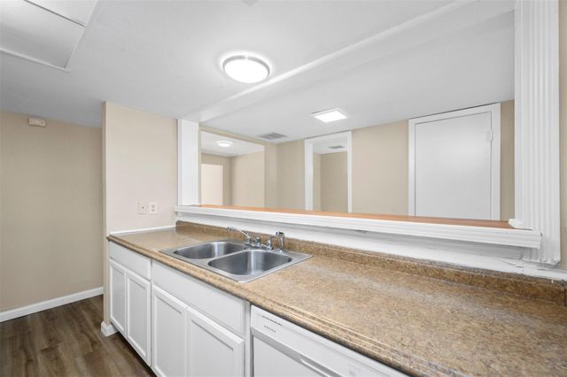 7236 Crownwest Street 7236, Houston, TX 77072