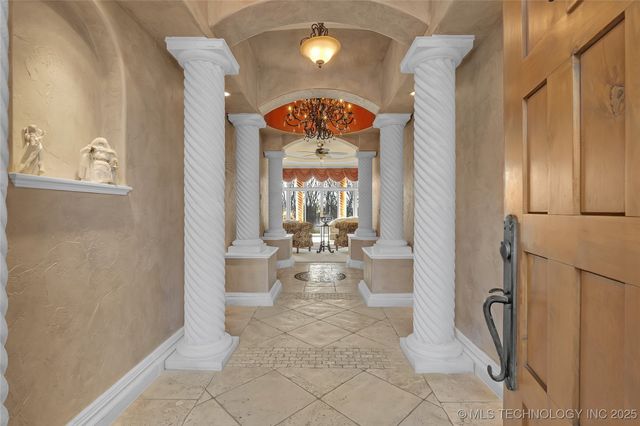 2125 W 73rd Street, Tulsa, OK 74132