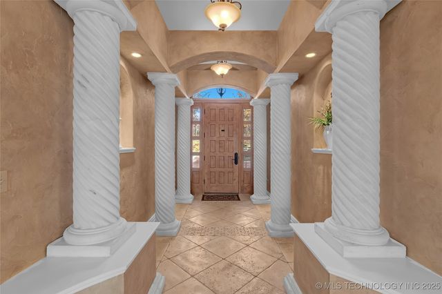 2125 W 73rd Street, Tulsa, OK 74132