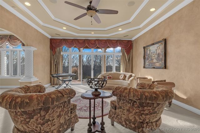 2125 W 73rd Street, Tulsa, OK 74132