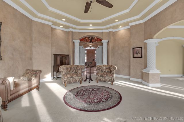 2125 W 73rd Street, Tulsa, OK 74132