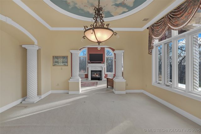 2125 W 73rd Street, Tulsa, OK 74132