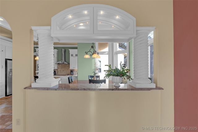 2125 W 73rd Street, Tulsa, OK 74132