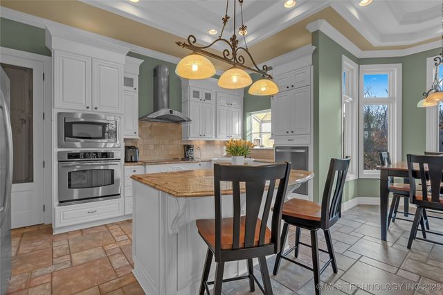 2125 W 73rd Street, Tulsa, OK 74132