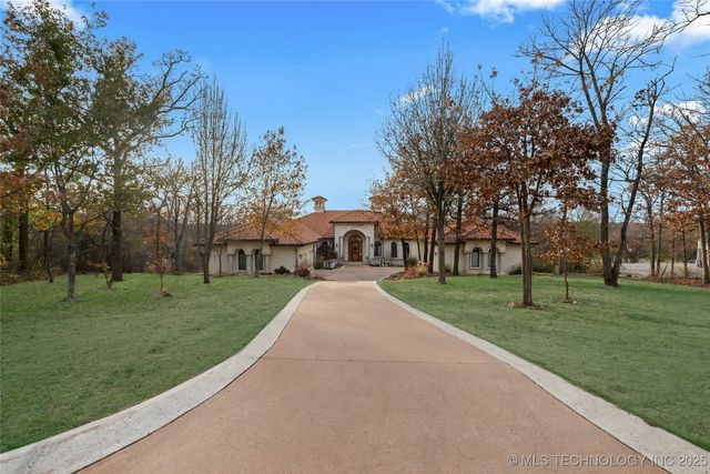 2125 W 73rd Street, Tulsa, OK 74132