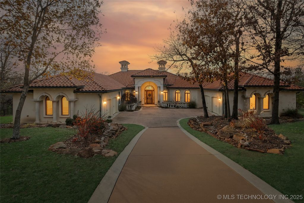 2125 W 73rd Street, Tulsa, OK 74132