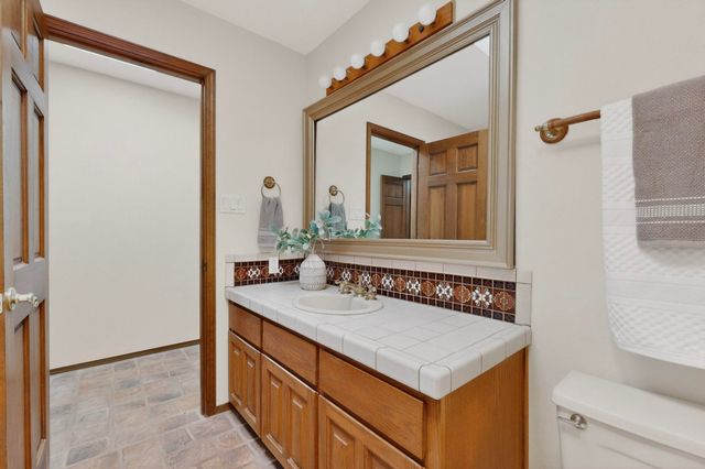 12105 San Rafael Avenue NE, Albuquerque, NM 87122