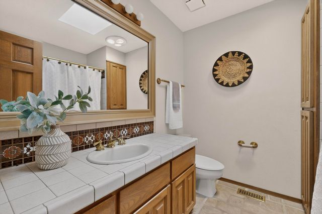 12105 San Rafael Avenue NE, Albuquerque, NM 87122