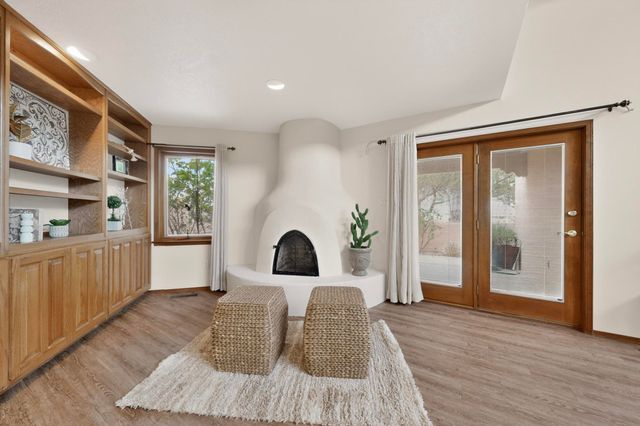 12105 San Rafael Avenue NE, Albuquerque, NM 87122