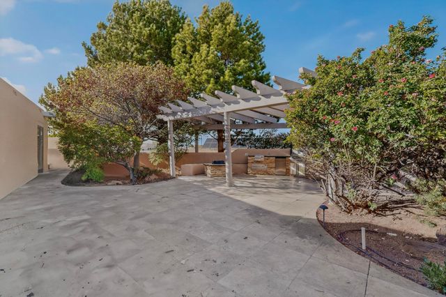 12105 San Rafael Avenue NE, Albuquerque, NM 87122