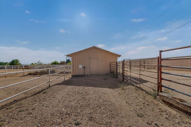 12105 San Rafael Avenue NE, Albuquerque, NM 87122