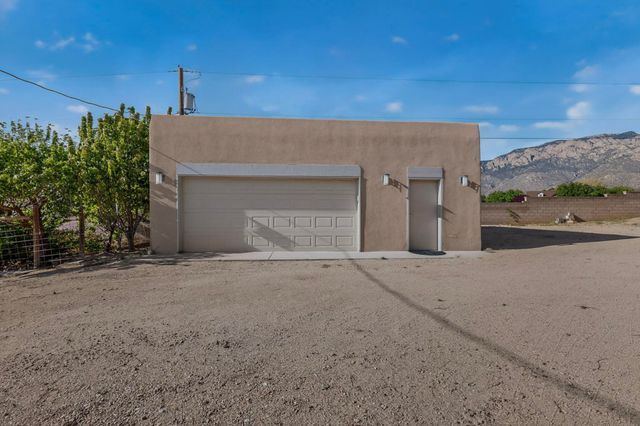 12105 San Rafael Avenue NE, Albuquerque, NM 87122