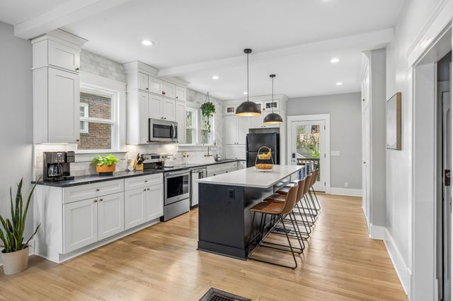 2505 W Linden Ave, Nashville, TN 37212