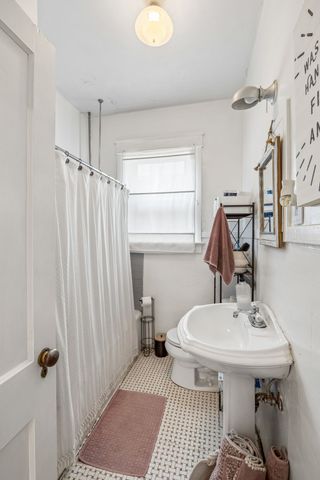 2505 W Linden Ave, Nashville, TN 37212