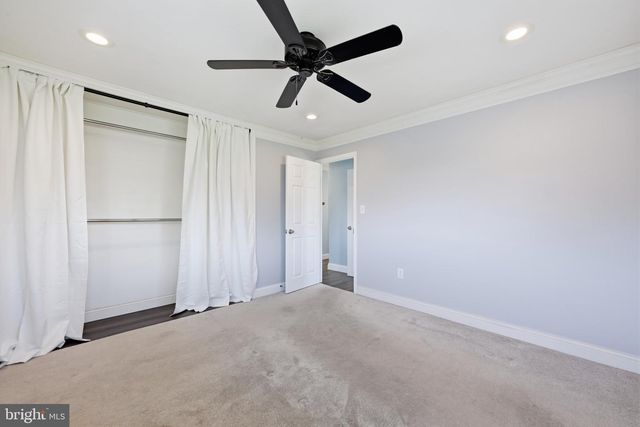 48 BEECHTREE RD, Levittown, PA 19057