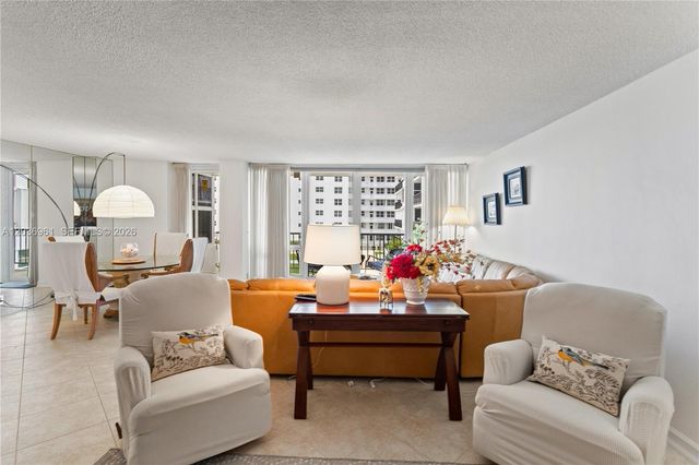 4280 Galt Ocean Dr 3G, Fort Lauderdale, FL 33308