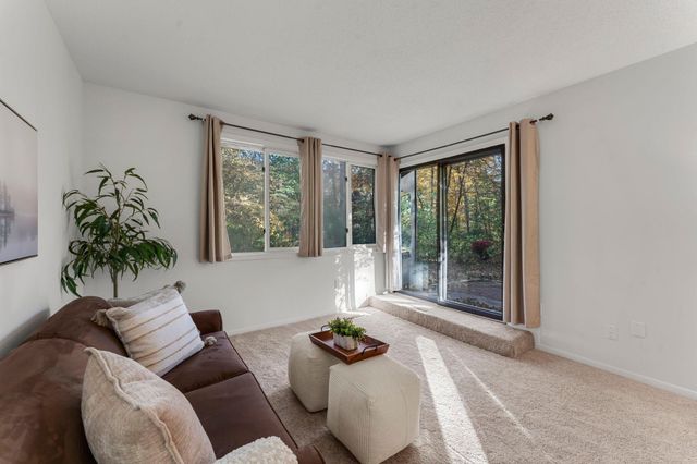 1844 Zanzibar Lane N, Plymouth, MN 55447