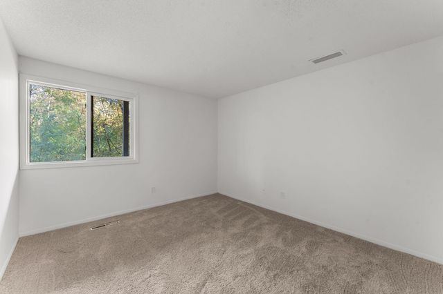 1844 Zanzibar Lane N, Plymouth, MN 55447