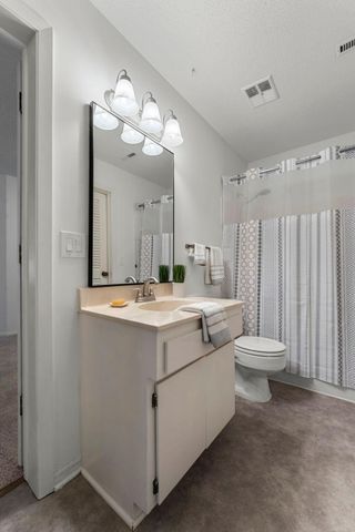 1844 Zanzibar Lane N, Plymouth, MN 55447