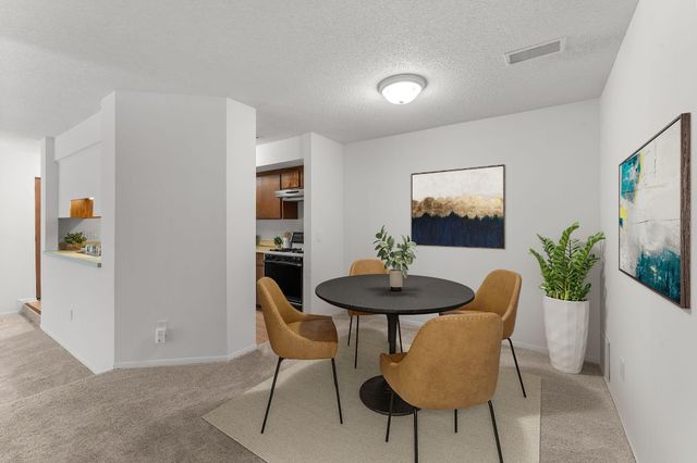 1844 Zanzibar Lane N, Plymouth, MN 55447